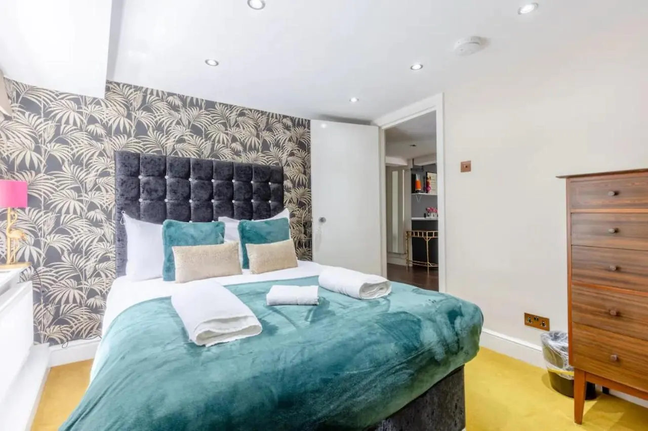 Swanky Apartment In Bethnal Green With Garden Londres